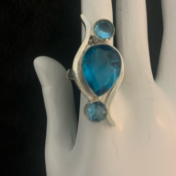 Jewelry - Blue Topaz Ring Size 9.